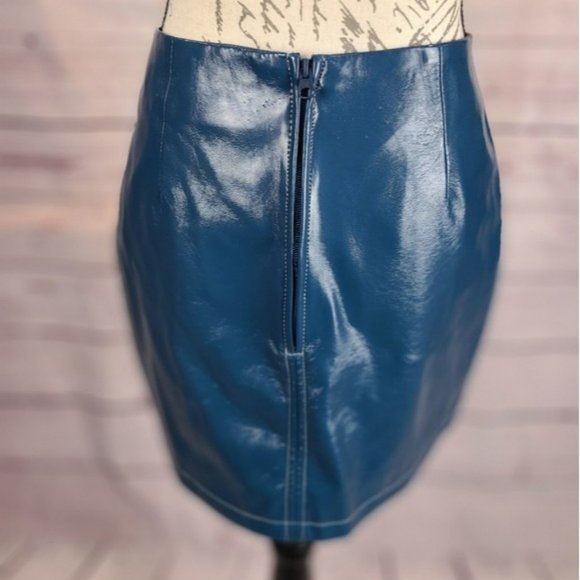 Urban Outfitters Vinyl Mini Skirt - Picture 3 of 4